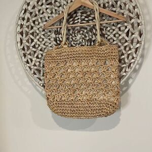 NWOT Straw beach tote